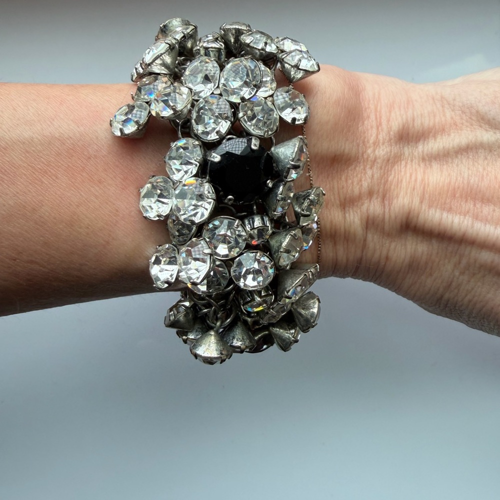 Sparkly Silver & Black Crystal Charm Bracelet